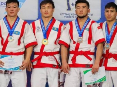 
                    Семь медалей завоевали спортсмены ЦСК на национальном чемпионате по қазақ күресі
                