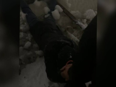
                    Полицейский спас провалившегося под лед астанчанина
                