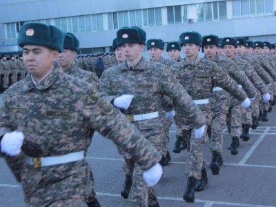 
                    В Алматы солдаты-срочники завершили службу и отправлены домой
                