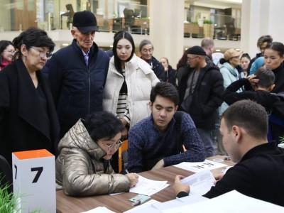 
                    В Алматы продолжают обеспечивать жильем социально уязвимые категории граждан
                