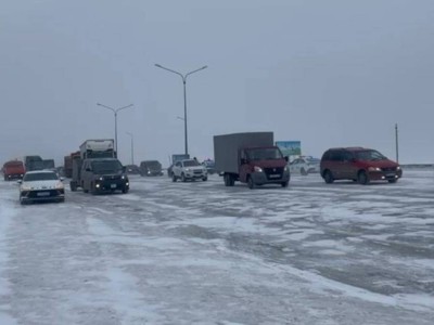 
                    Непогода: более 700 машин сопроводили акмолинские полицейские 
                
