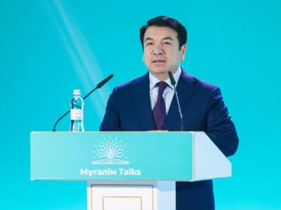 
                    Более 300 педагогов собрались на кейс-платформе «Мұғалім Talks»
                