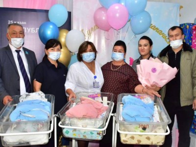 
                    Тройня родилась в Туркестанской области  
                
