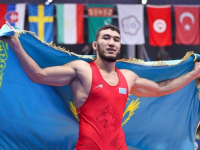 
                    Историческая победа: Ризабек Айтмухан завоевал "золото" молодежного чемпионата мира
                