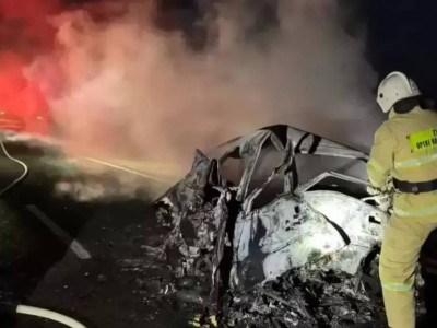 
                    Четыре человека погибли в ДТП на трассе в Атырауской области
                