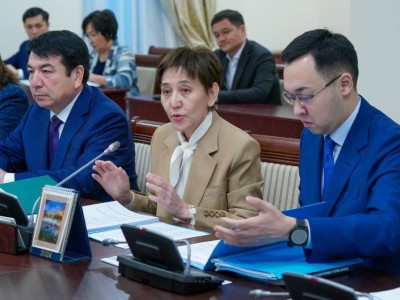 
                    В Правительстве рассмотрели вопросы управления «Комфортными школами»
                