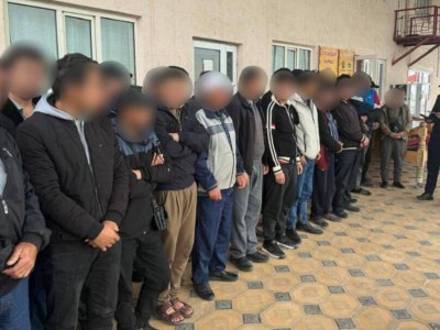 
                    Более 200 иностранцев выдворены за пределы страны в Туркестанской области
                