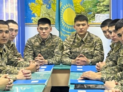 
                    Солдаты-срочники выиграли гранты на бесплатное обучение в вузах Казахстана
                