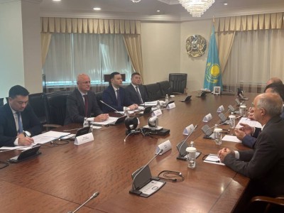 
                    Совместную реализацию инвестпроектов и укрепление сотрудничества между казахстанскими и турецкими компаниями обсудили в Правительстве
                