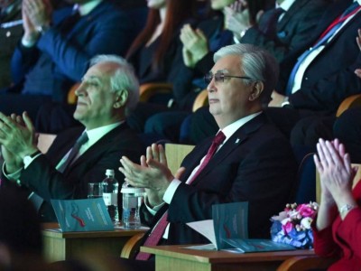 
                    Токаев и Хачатурян приняли участие в церемонии открытия Дней культуры Армении в Казахстане
                
