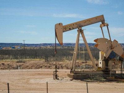 
                    Правительство утвердило Дорожную карту развития нефтегазохимической промышленности на 2024-2030 годы
                