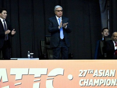 
                    Токаев посетил финальные матчи Чемпионата Азии по настольному теннису
                