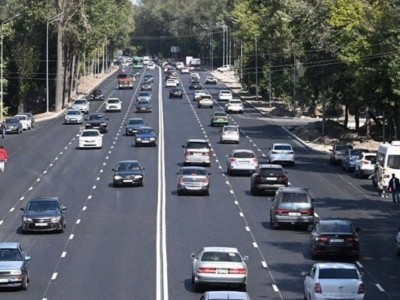 
                    Казахстан адаптирует мировые практики для развития отечественных дорог
                