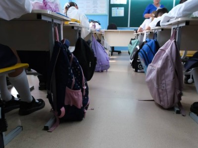 
                    Буллинг среди учащихся: педагогам Казахстана помогают создать безопасную и дружелюбную среду в школах 
                