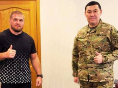 
                    Казахстанский спортсмен Артем Резников вступил в ряды спасателей МЧС
                