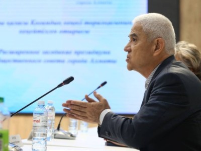 
                    Развитие экономики Казахстана возможно благодаря АЭС – экономист
                