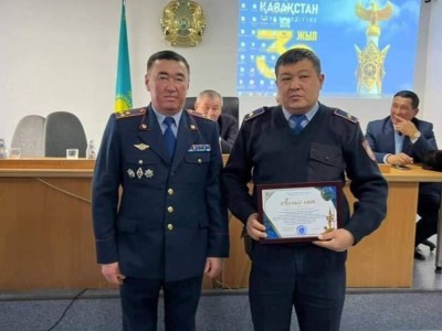 
                    Многодетный отец-полицейский из Туркестанской области рассказал о своих буднях
                