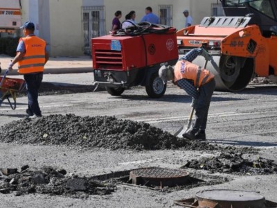 
                    Со следующего года люки на дорогах будут ремонтироваться по новым стандартам – аким Алматы
                