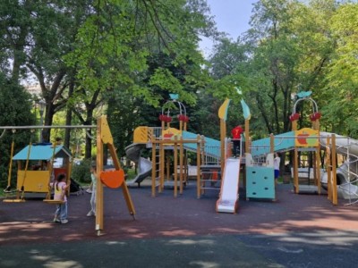 
                    120 дворов отремонтируют в Бостандыкском районе Алматы
                