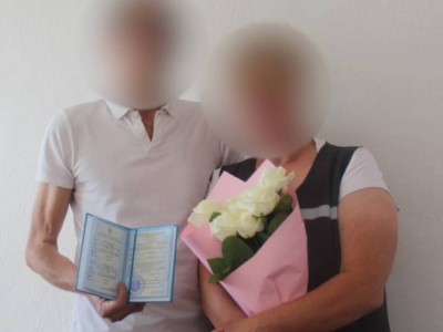 
                    56-летняя осужденная заключила брак в колонии СКО 
                