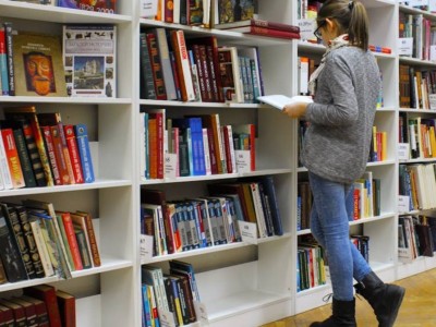 
                    Стипендии увеличили казахстанским студентам 
                