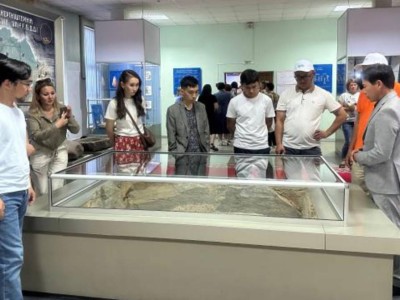 
                    В области Жетысу состоялось выездное заседание молодежного литературного клуба «Алқа»
                