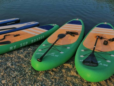 
                    Двух мужчин на SUP борде унесло от берега Каспийского моря
                