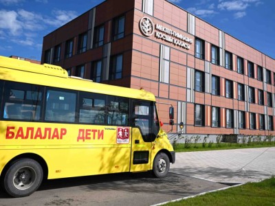 
                    200 автобусов будут ежедневно доставлять в школу более 14 тысяч детей в Алматы
                