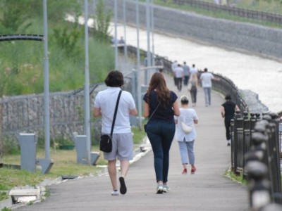 
                    В Алматы русло реки Есентай защитят от возможных ледовых выбросов
                