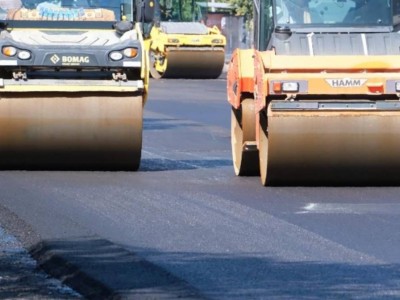 
                    В Медеуском районе Алматы отремонтировано более 43 тыс. дорожного полотна в этом году
                