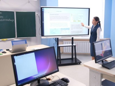 
                    В Алматы запустят программу подготовки веб-разработчиков в сфере искусственного интеллекта для педагогов
                