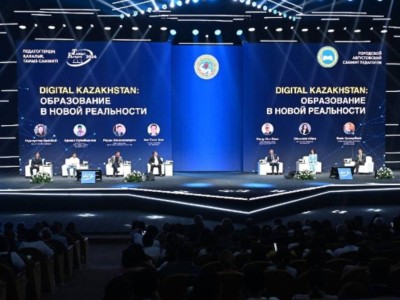 
                    В Алматы более шести тысяч книг доступны школьникам и педагогам в электронном и аудиоформатах
                