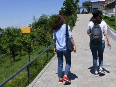 
                    Почти 200 тысяч казахстанцев получили выплаты из-за потери работы
                