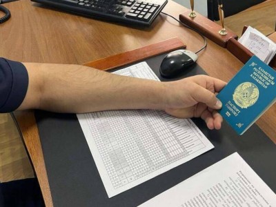 
                    Жителя ВКО с двойным гражданством выявили полицейские
                