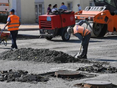 
                    Вводится реверсивное движение на участке проспекта Рыскулова в Алматы 
                