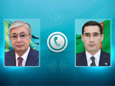 
                    Токаев провел телефонный разговор с Сердаром Бердымухамедовым
                