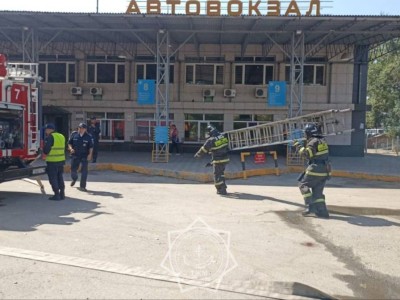 
                    В Усть-Каменогорске горел автовокзал
                