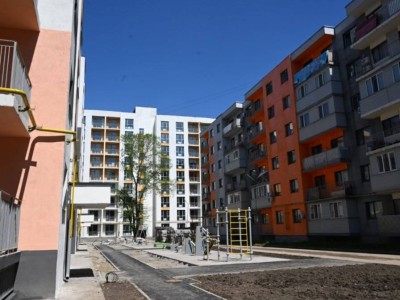 
                    Более 34 тысяч казахстанцев исключены из очереди на получение жилья 
                