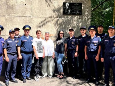 
                    В Алматы открылась мемориальная доска в честь ветерана войны Леонида Гирша
                