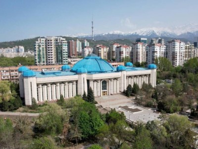 
                    Фонтан у Государственного музея в Алматы будет восстановлен до конца года
                