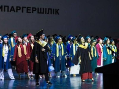 
                    Более 10,5 тысячи выпускников получили диплом о высшем медицинском образовании 
                