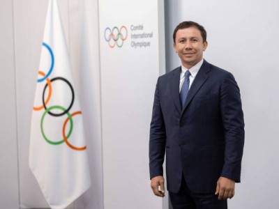 
                    Сумму зарплаты Геннадия Головкина озвучили в НОК Казахстана
                