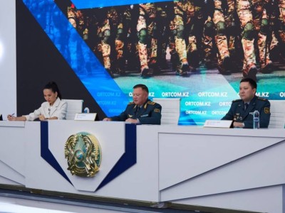 
                    На период воинских сборов за военнообязанными сохраняются места работы и должность – Минобороны РК
                