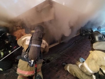 
                    В Караганде горел ресторан
                