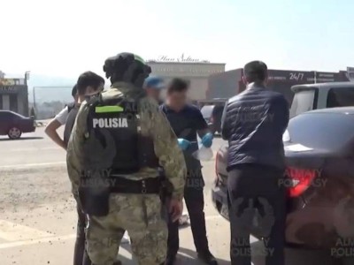
                    На 17 лет посадили главу ОПГ за наркотики в Алматы
                