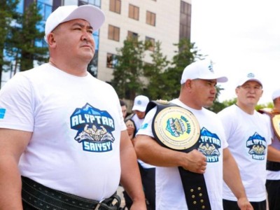 
                    Отборочный турнир силачей на V Всемирные игры кочевников прошел в Астане
                