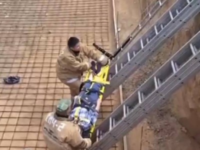 
                    85-летняя бабушка упала в траншею в Рудном
                