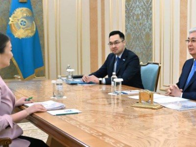 
                    Токаев поручил детскому омбудсмену принять меры по предотвращению суицида среди подростков
                