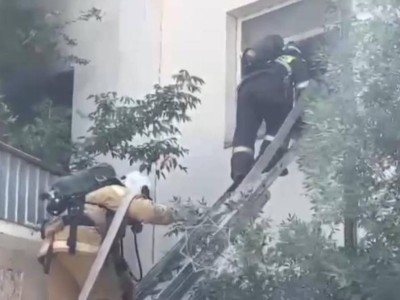 
                    Спасатели МЧС эвакуировали 18 человек в Кызылорде
                