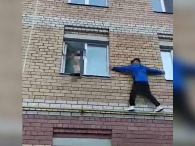 
                    Офицер Нацгвардии из Казахстана спас ребенка в России
                